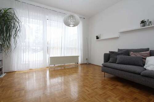 Foto - Wohnung zum Kaufen in Landsberg-Queis 109.000,00 € 60.57 m²