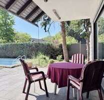 Haus zum Kaufen in Umkirch 990.000,00 € 284 m²