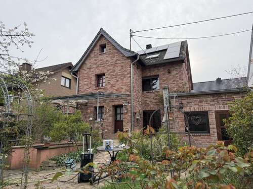 Foto - Haus zum Kaufen in Troisdorf 595.000,00 € 140 m²