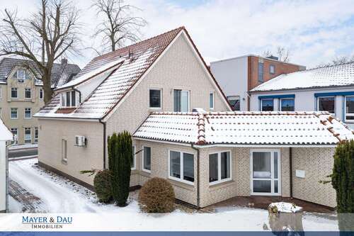 Foto - Haus zum Kaufen in Westerstede 424.000,00 € 111.3 m²