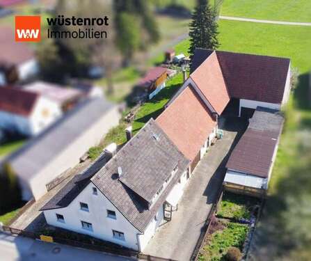 Foto - Haus zum Kaufen in Neresheim Schweindorf 370.000,00 € 145 m²