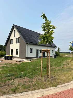 Foto - Haus zum Mieten in Vögelsen 1.800,00 € 125 m²