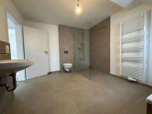 Foto - Wohnung zum Mieten in Königswinter 1.219,00 € 87.01 m²