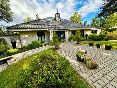 Foto - Haus zum Kaufen in Taunusstein 3.250.000,00 € 476 m²