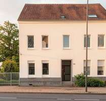 Haus zum Kaufen in Essen 630.000,00 € 540 m²