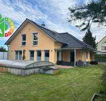 Haus zum Kaufen in Berlin 1.190.000,00 € 240 m²