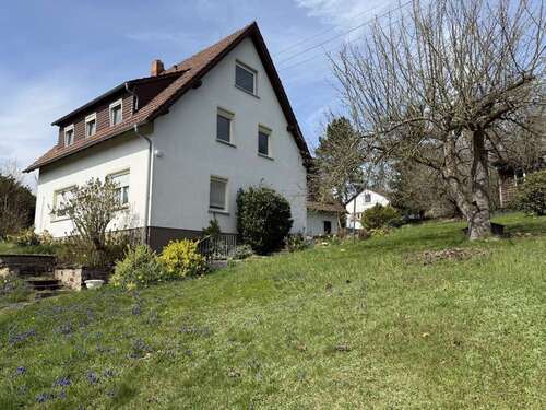 Foto - Haus zum Kaufen in Taunusstein Wehen 795.000,00 € 172 m²