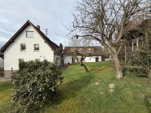 Foto - Haus zum Kaufen in Taunusstein Wehen 835.000,00 € 172 m²