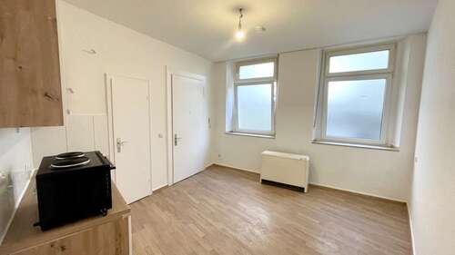 Foto - Wohnung zum Mieten in Krefeld 300,00 € 16.39 m²