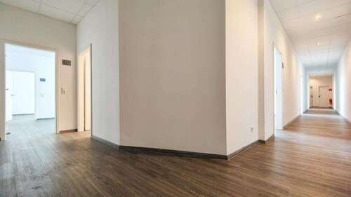 Foto - Büro in Solingen 1.692,90 € 171 m²