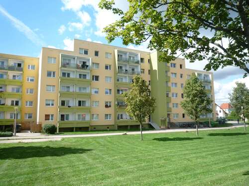 Foto - Wohnung zum Mieten in Halle 276,00 € 30.3 m²