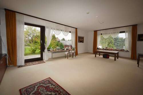 Foto - Haus zum Kaufen in Warthausen 490.000,00 € 201.5 m²