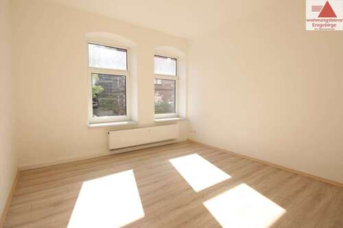 Foto - Wohnung zum Mieten in Aue 360,00 € 79.74 m²