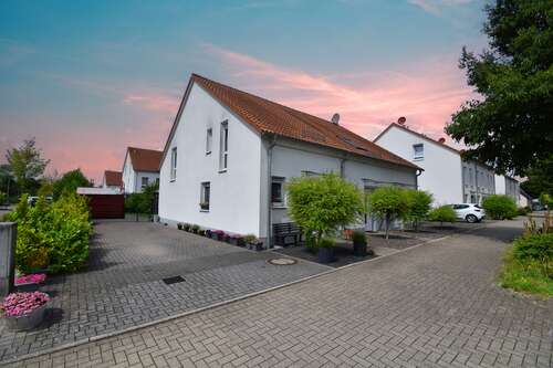 Foto - Haus zum Kaufen in Neukirchen-Vluyn 369.000,00 € 82 m²