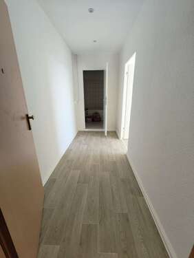 Foto - Wohnung zum Mieten in Brandenburg an der Havel 306,00 € 42.13 m²