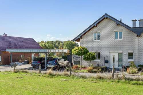 Foto - Haus zum Kaufen in Much 498.000,00 € 198 m²