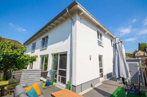 Foto - Haus zum Kaufen in Sankt Augustin Birlinghoven 589.000,00 € 147 m²