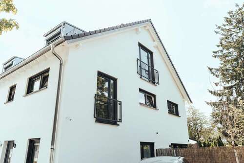 Foto - Haus zum Kaufen in München 1.160.000,00 € 160.92 m²