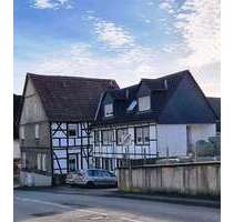 Haus zum Kaufen in Schwerte-Westhofen 290.000,00 € 283 m²