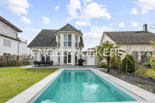 Foto - Haus zum Kaufen in Rüsselsheim am Main 695.000,00 € 135 m²