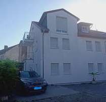 Haus zum Kaufen in Hochheim 890.000,00 € 240 m²