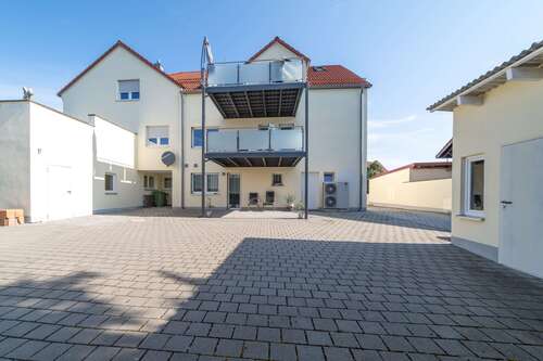 Foto - Wohnung zum Kaufen in Adelschlag 290.000,00 € 97 m²