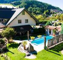 Haus zum Kaufen in Kappelrodeck 979.000,00 € 300 m²