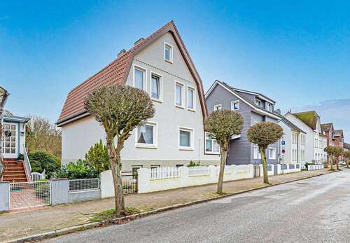 Foto - Haus zum Kaufen in Laboe 995.000,00 € 137.2 m²