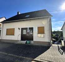 Haus zum Kaufen in Heimbach 230.000,00 € 224 m²