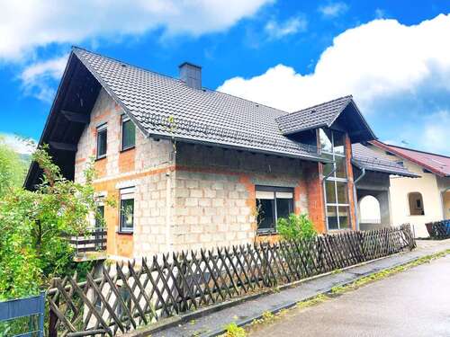 Foto - Haus zum Kaufen in Münchweiler an der Rodalb 249.000,00 € 180 m²