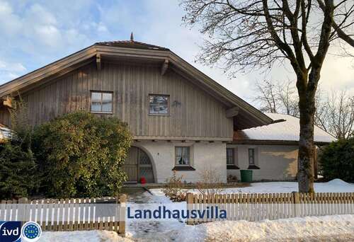 Foto - Haus zum Kaufen in Salzweg 749.000,00 € 278 m²