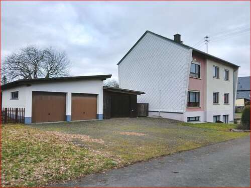 Foto - Haus zum Kaufen in Asbach 165.000,00 € 136 m²