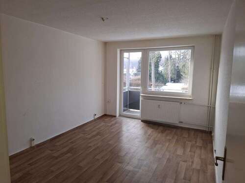 Foto - Wohnung zum Mieten in Laage 420,00 € 63.58 m²