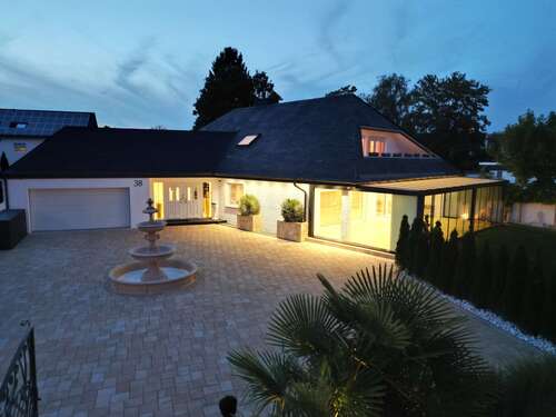 Foto - Haus zum Kaufen in Paderborn 1.690.000,00 € 273 m²