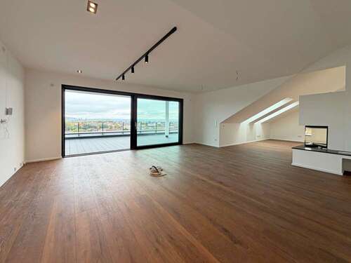 Foto - Wohnung zum Mieten in Aschaffenburg Damm 2.500,00 € 159 m²