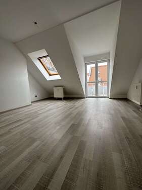 Foto - Wohnung zum Mieten in Leipzig 330,00 € 33.94 m²