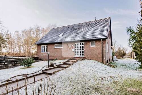 Foto - Haus zum Kaufen in Bleckede Alt Garge 375.000,00 € 158 m²