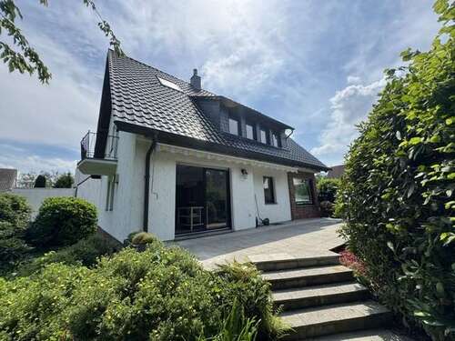 Foto - Haus zum Kaufen in Düsseldorf 1.068.000,00 € 140 m²