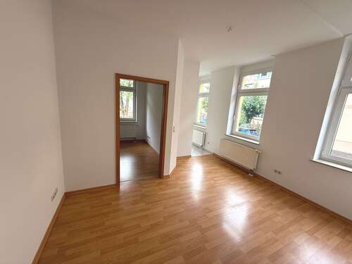 Foto - Wohnung zum Mieten in Greiz 245,00 € 34.47 m²