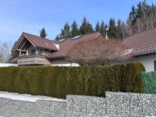 Foto - Haus zum Kaufen in Ruhmannsfelden 499.000,00 € 256 m²