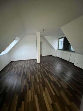 Foto - Wohnung zum Mieten in Chemnitz 330,00 € 68 m²