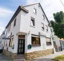 Haus zum Kaufen in Stuttgart Zuffenhausen 649.000,00 € 108 m² - Stuttgart / Zuffenhausen