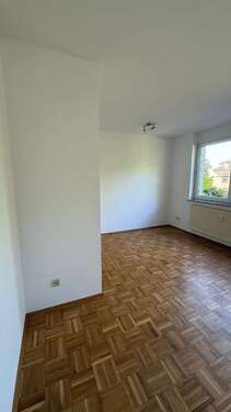 Foto - Wohnung zum Mieten in Dresden 305,00 € 33 m²