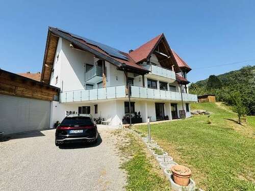 Foto - Haus zum Kaufen in Blumberg 1.250.000,00 € 446 m²