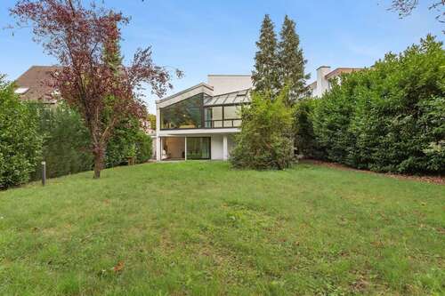 Foto - Wohnung zum Mieten in Düsseldorf - Lohausen 3.500,00 € 161 m²