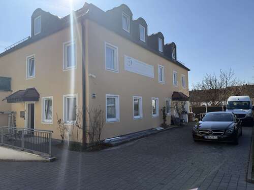 Foto - Haus zum Kaufen in Haimhausen 2.750.000,00 € 730 m²