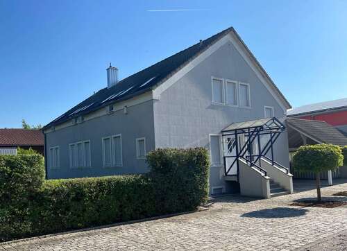 Foto - Büro in Wackersdorf 1.700,00 € 200 m²
