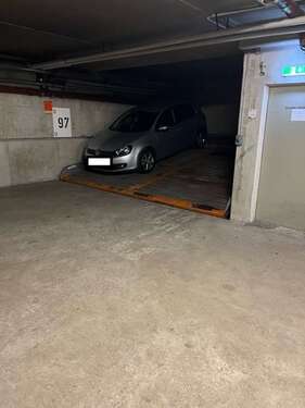 Foto - Garage zu vermieten in München 99,00 €
