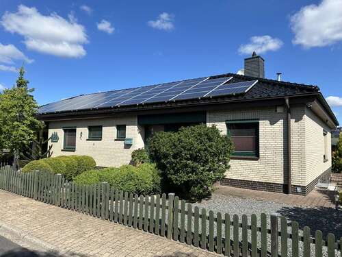 Foto - Haus zum Kaufen in Hochdonn 395.000,00 € 197 m²