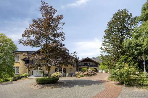 Foto - Haus zum Kaufen in Möhnesee 1.185.000,00 € 365 m²